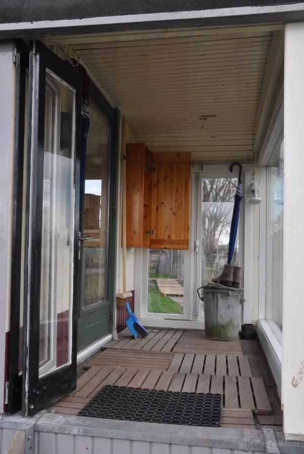 Gypsy Waggon - A Villa On Wheels อัมสเตอร์ดัม ภายนอก รูปภาพ